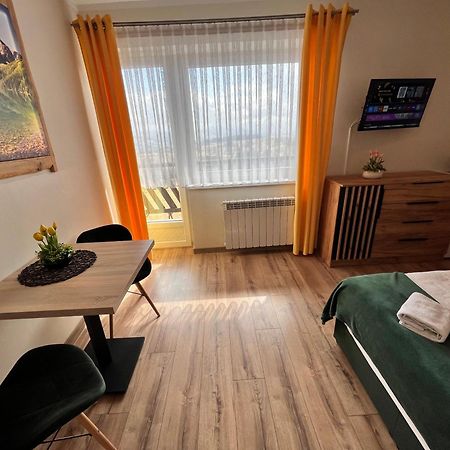 Widokowy Apartament - Pokoje Goscinne Banska Wyzna Ngoại thất bức ảnh