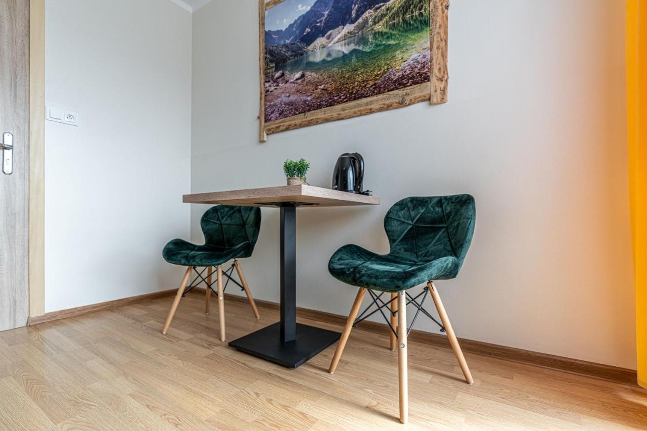 Widokowy Apartament - Pokoje Goscinne Banska Wyzna Ngoại thất bức ảnh