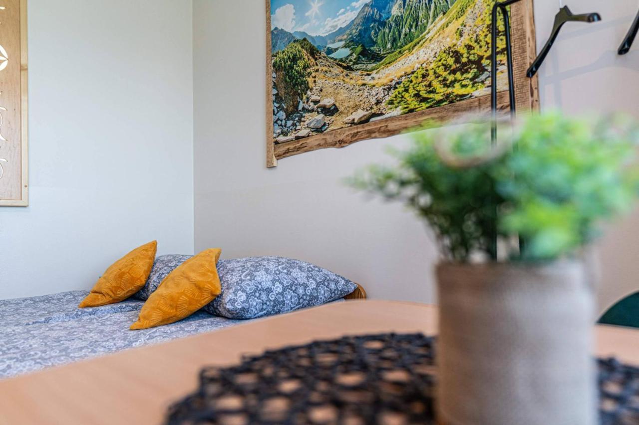 Widokowy Apartament - Pokoje Goscinne Banska Wyzna Ngoại thất bức ảnh