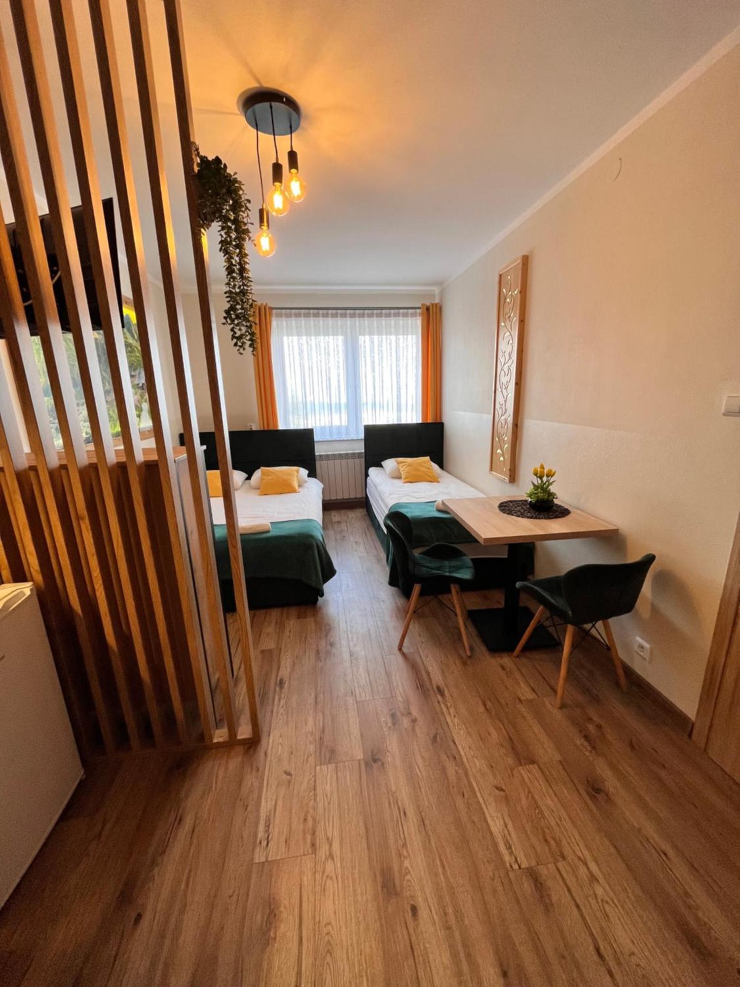 Widokowy Apartament - Pokoje Goscinne Banska Wyzna Ngoại thất bức ảnh