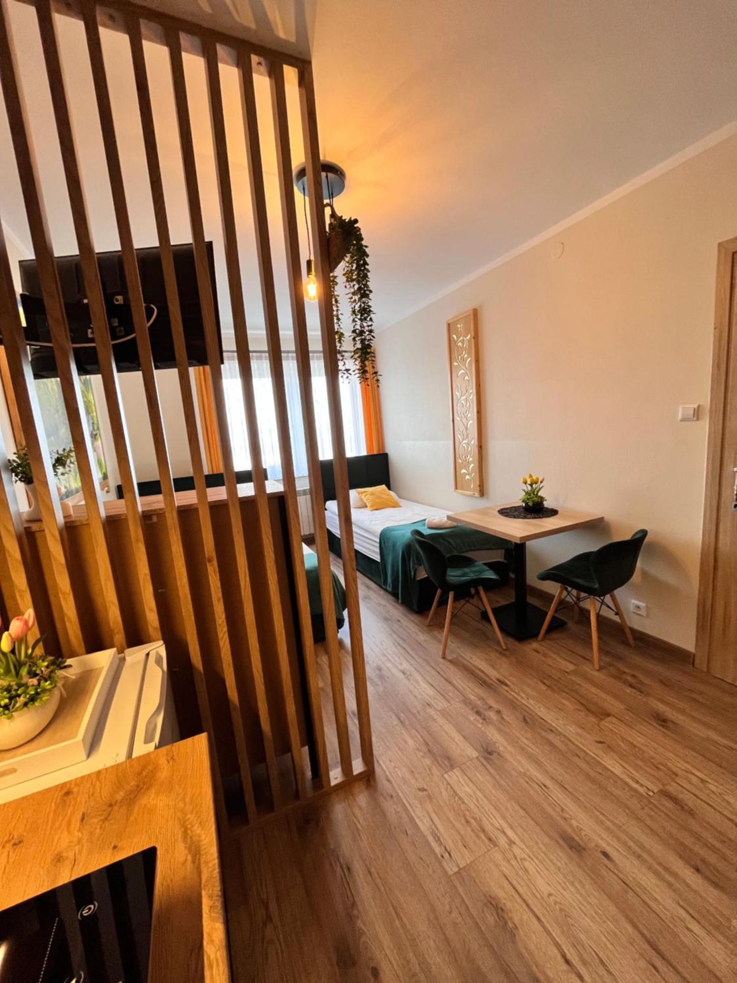 Widokowy Apartament - Pokoje Goscinne Banska Wyzna Ngoại thất bức ảnh