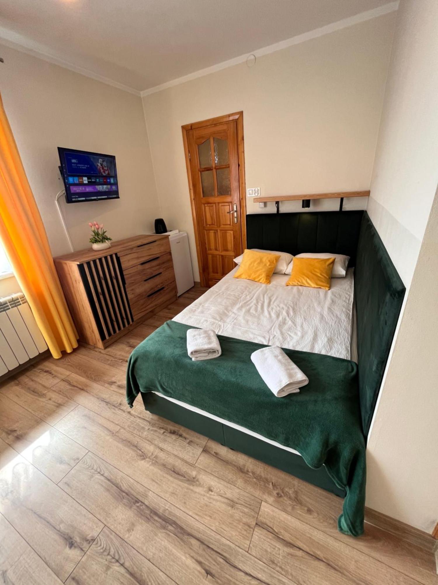 Widokowy Apartament - Pokoje Goscinne Banska Wyzna Ngoại thất bức ảnh